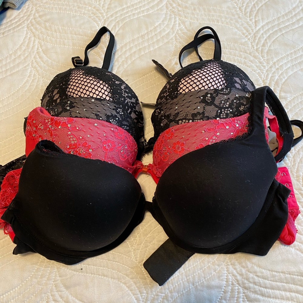34 C Victoria’s secret bras